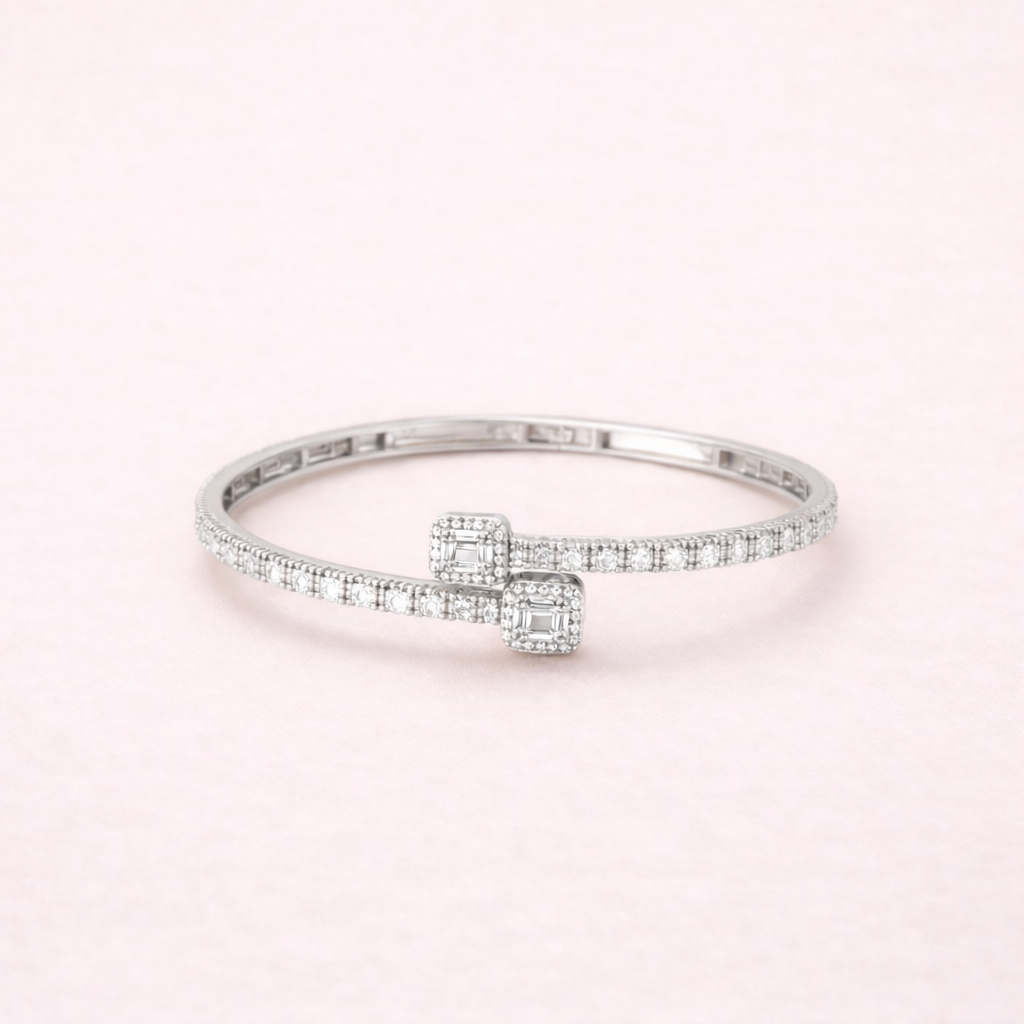 NS Baguette Moissanite Bangle