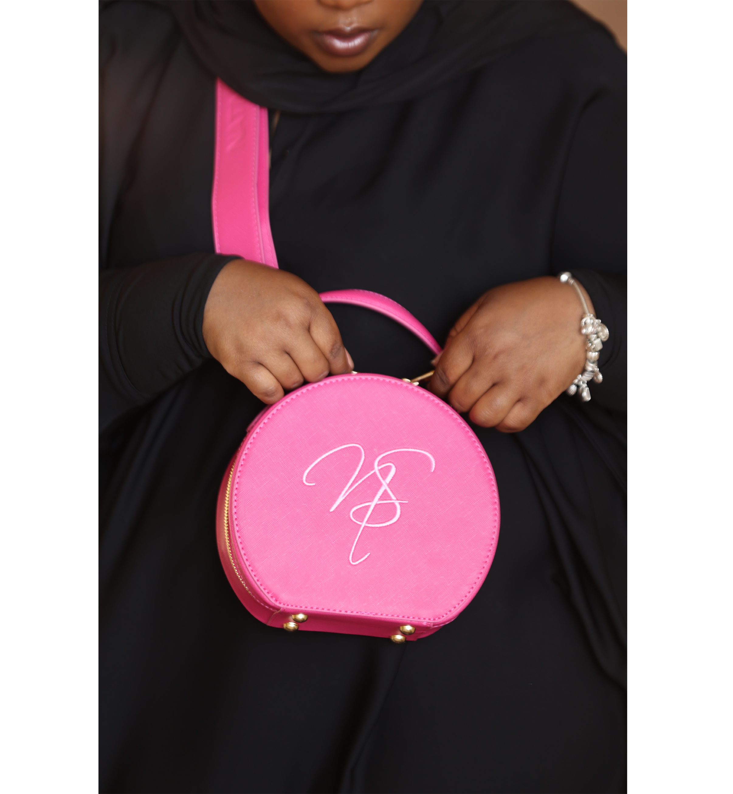 Fee Fee Circle Handbag (crossbody handbag)(NO RESTOCK)